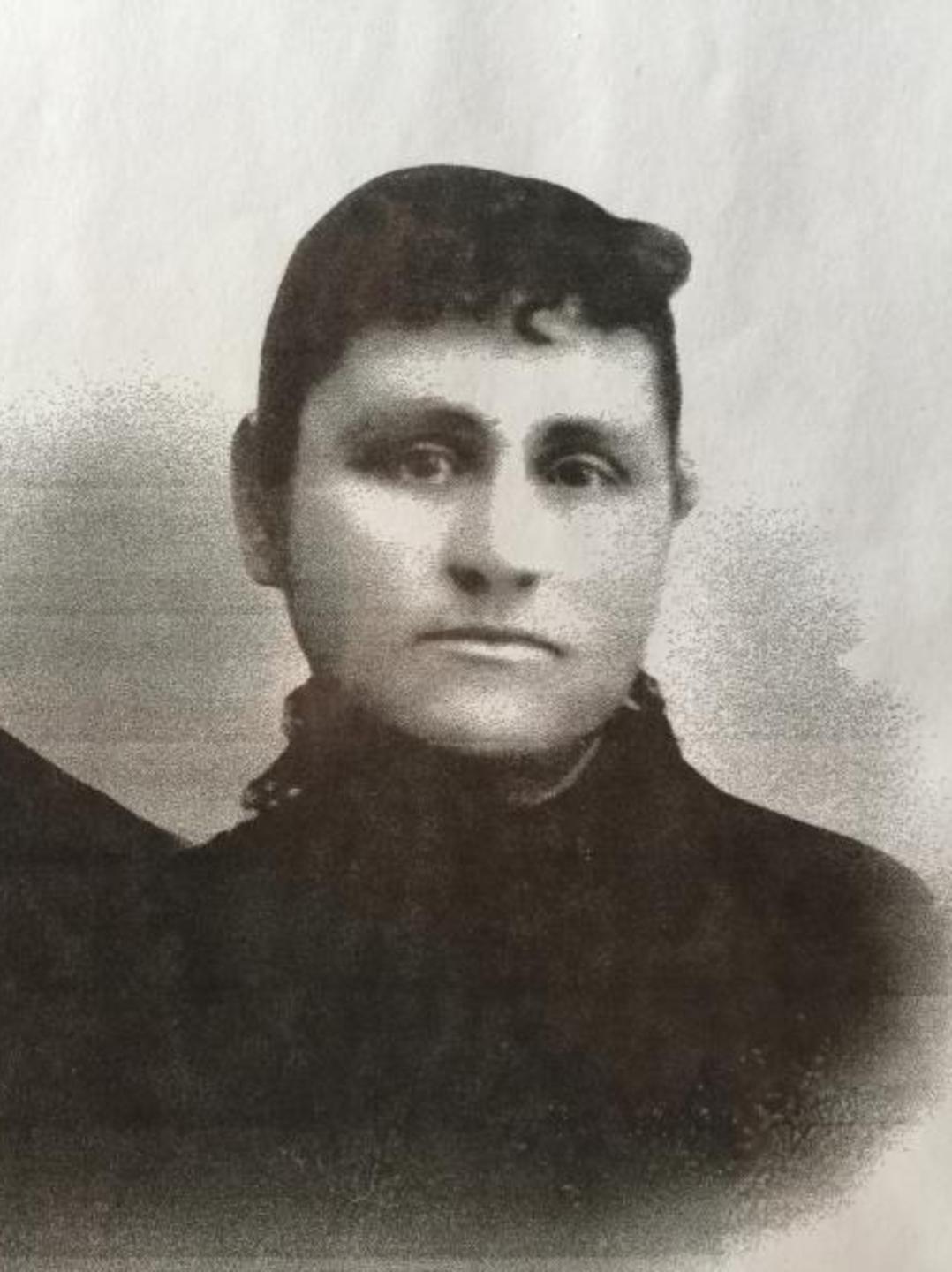 Harriett Emma Burgess (1855 - 1912) Profile
